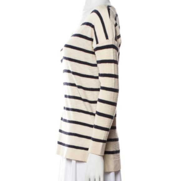 **VINCE Sweater - Size Small** - Picture 2 of 3